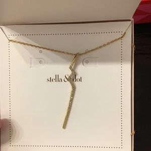 Stella & Dot Gold Necklace